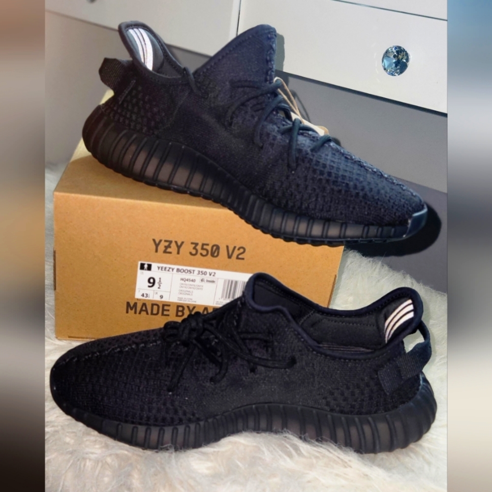 Yeezy Boost 350 V2 sneakers